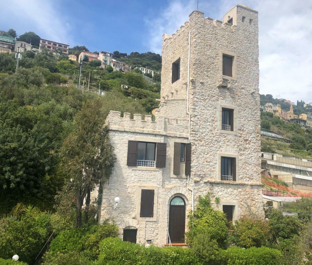 Appartamento Nella Torre Грималди Екстериор снимка